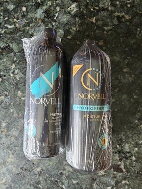 Norvell HydroFirm & Pre-Tan Sprays